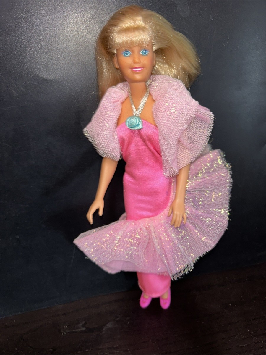 Hasbro Maxie Doll Dance Romance, Grow Hair