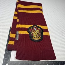 Harry Potter Gryffindor Scarf Maroon / yellow striped with patch
