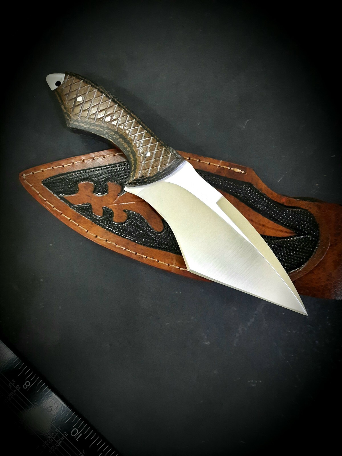 RaB Custom Handmade Full Tang D2 Tool Steel Skinning Knife W/Leather Sheath