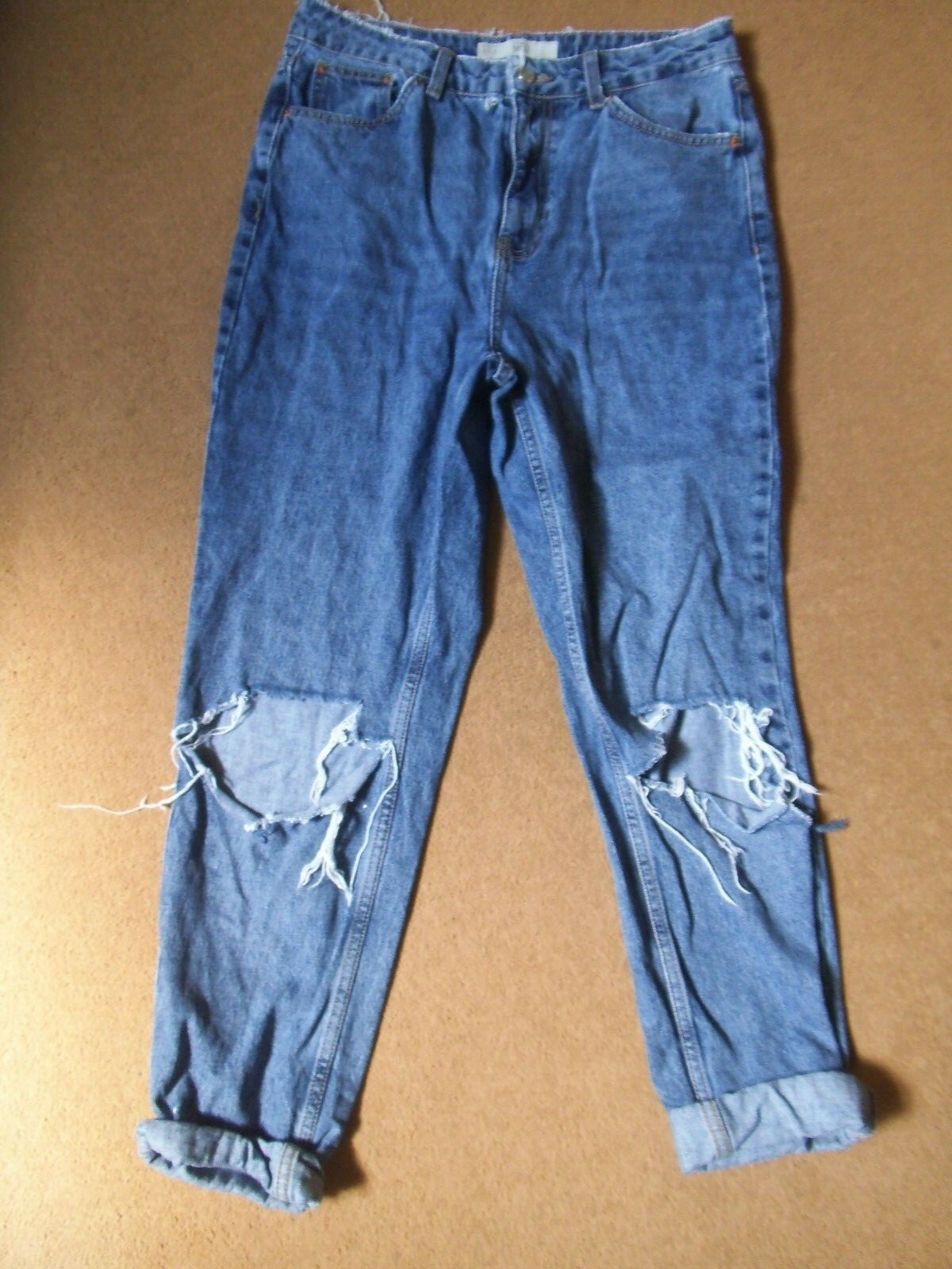 TOPSHOP MOM jeans heavily distressed blue  W 30 L 32         @@-image
