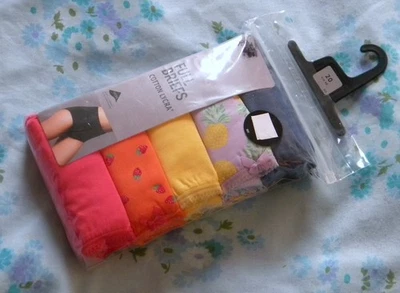 M&S 5 Pairs FULL Briefs Cotton Lycra Knickers Size 20 bright multicoloured fruit - Image 1 of 4