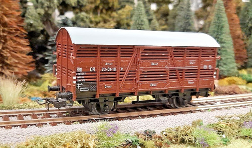 * 1/87 HO * Piko * DR Livestock Cattle Wagon  No.230118 * Germany * | Zustand: Used