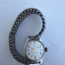 Vintage watch ladies Effem 17 jewels wind up antimagnetic stretch bracelet