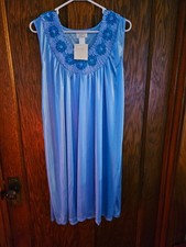 Lati Fashion Vintage Blue Flowers 3D Trim Sleeveless Nightgown Nightdress L
