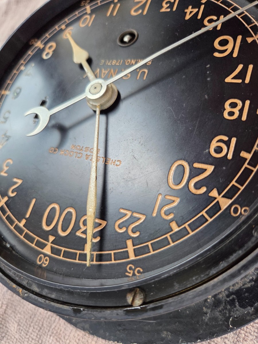 Working Vintage 1944 Chelsea WWII U.S. Navy Deck Clock Mvt S/N