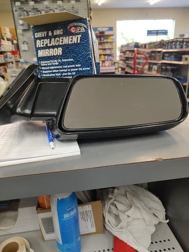 CHEVY & GMC REPLACEMENT MIRROR, LEFT SIDE, CIPA 56000, BLACK, BREAK-AWAY STYLE