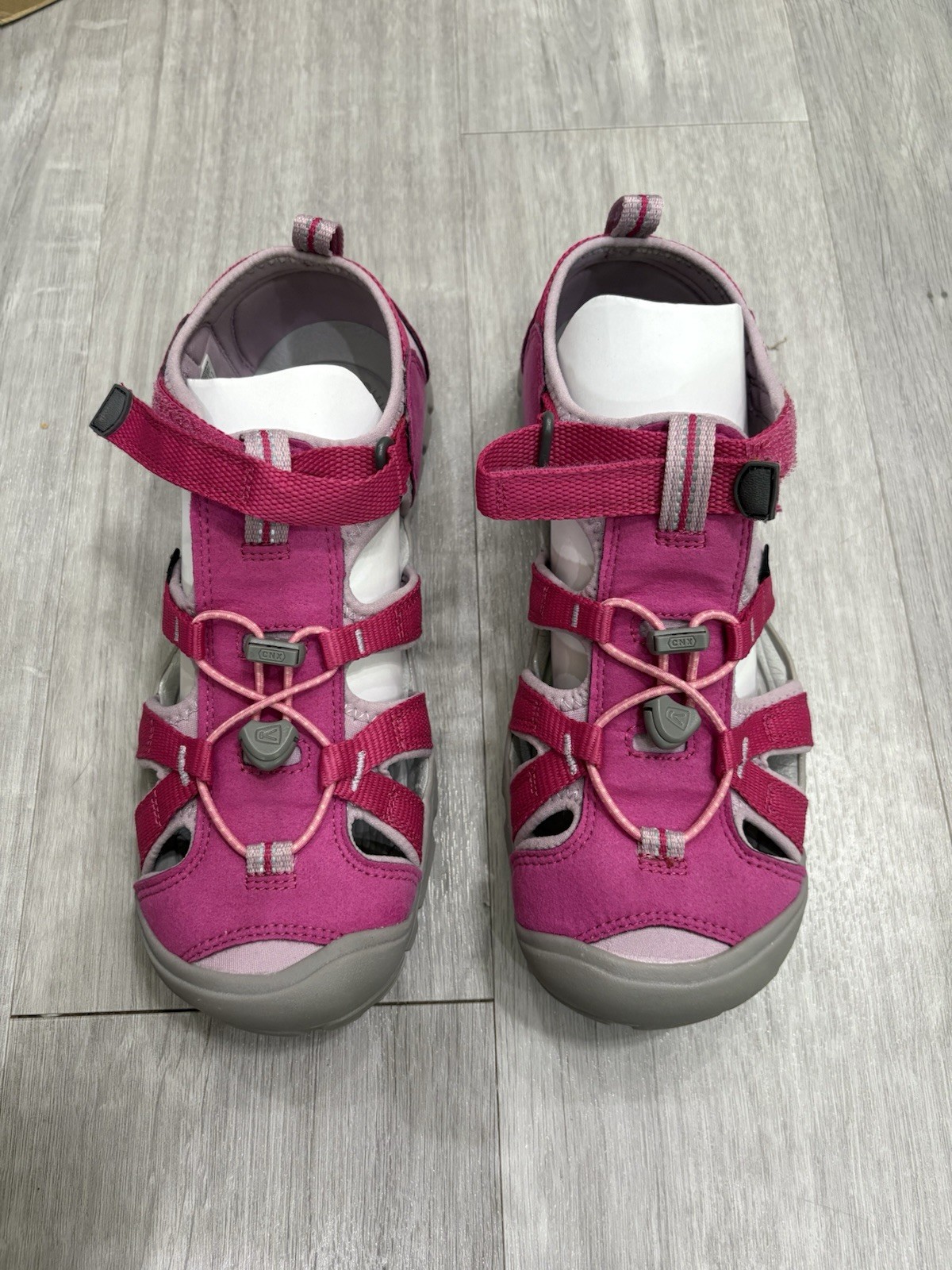 Sandali Keen Girls Seacamp II CNX Youth 6 rosa acqua nuovi con scatola