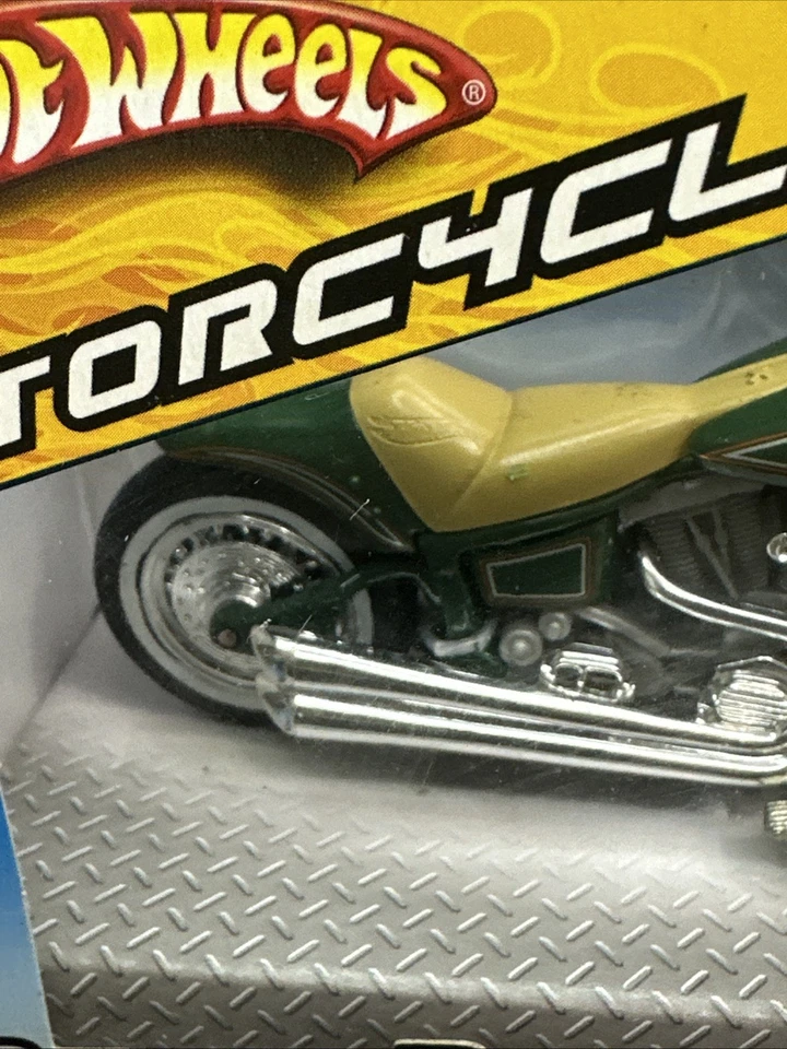 Коллекционный уличный велосипед Hot Wheels 2008 Motorcycles Street Power Fat Ride зеленый - Изображение 4 из 4
