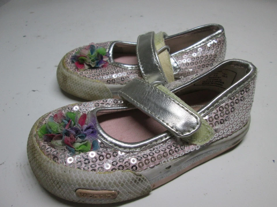 Stride Rite Bebé Niña Talla 4 Ballet Plateado Multi Lentejuelas Gancho y Lazo Logo Comodidad Foto 3 de 4