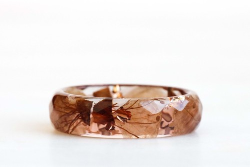 Brown Blossom Ring, Faceted Resin Ring with Real Blossom Petals, Christmas Gift - Picture 3 of 5