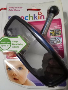 munchkin safe view mirror
