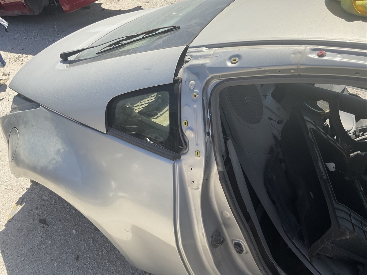 03-08 Nissan 350z Coupe Rear Right Fender Quarter Panel Assembly