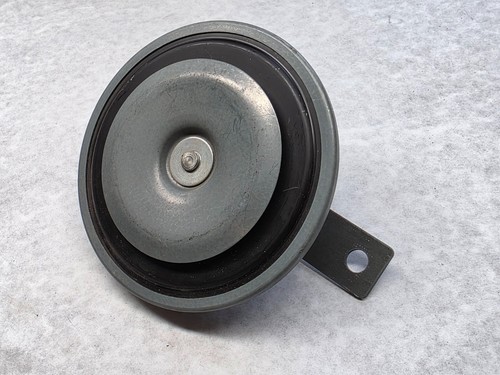 Hella Disc Horn 24V High Tone 400HZ 118Db Metal Finish 97mm 6002 B36 BMWE49080 - Picture 3 of 9