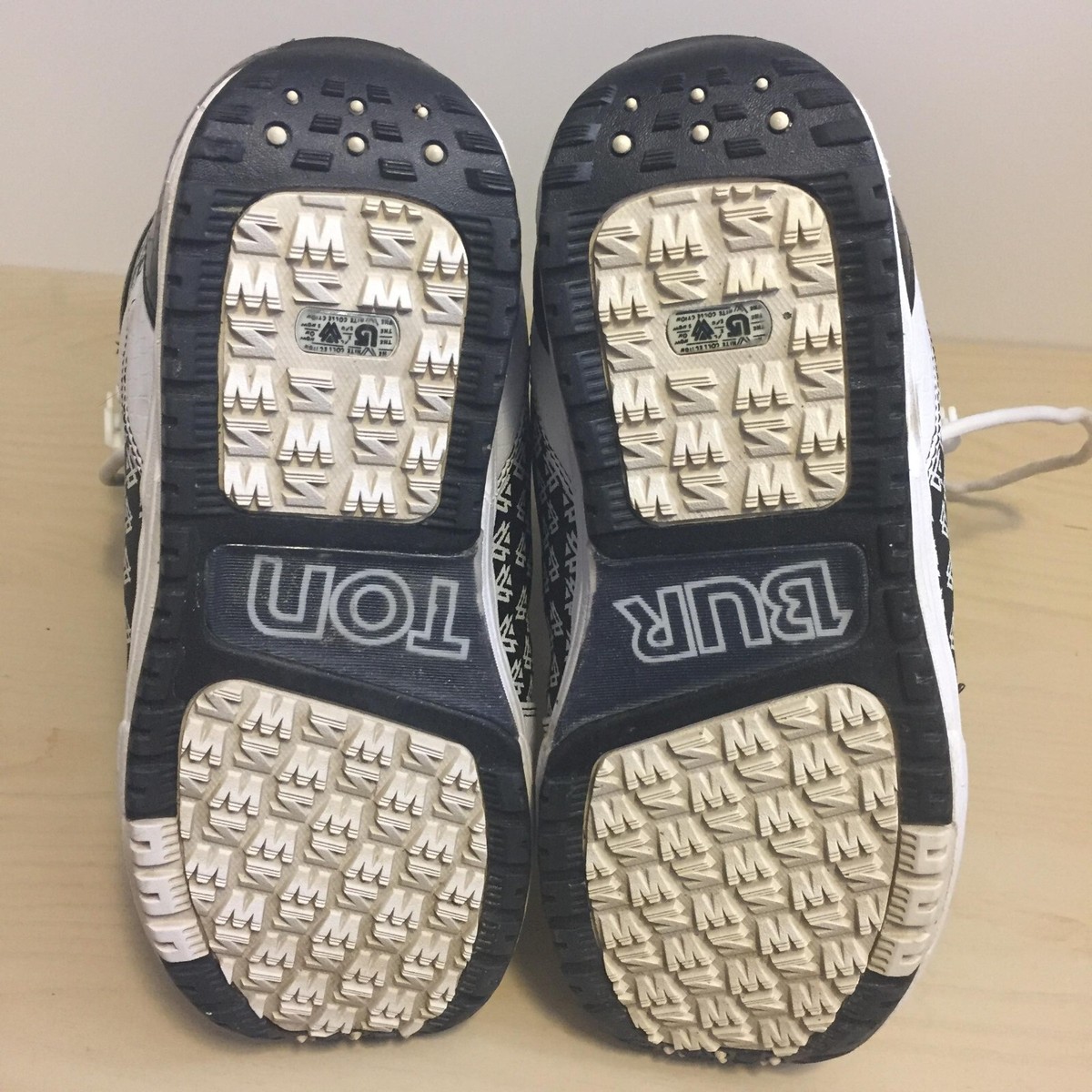 Shaun White Collection size 11.5 Burton Snowboard Boots Great
