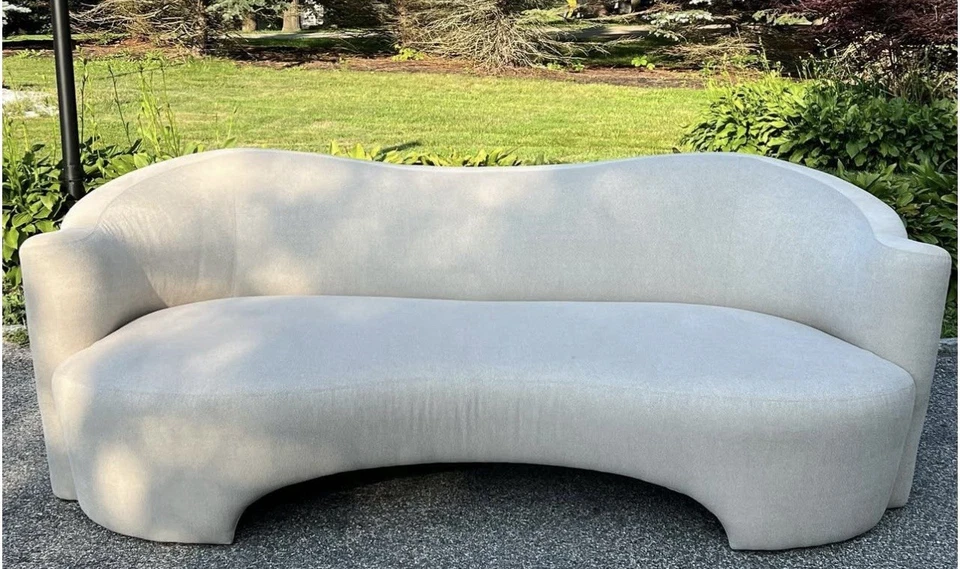 Sofá curvo escultórico moderno de mediados de siglo Vladimir Kagan Weiman vista previa Foto 2 de 4