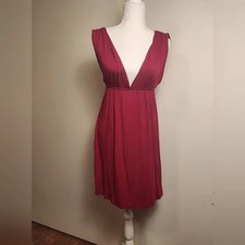 Forever 21 Magenta Fuchsia Plunge V-Neck Sleeveless Dress Medium M