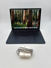 2024 Apple MacBook Air 15.3" M3 8 GB RAM 256 GB SSD Midnight