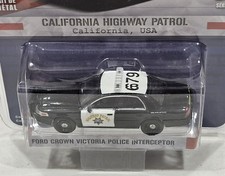 Greenlight 1:64 Hot Pursuit Ford Crown Victoria Police Interceptor CHP car