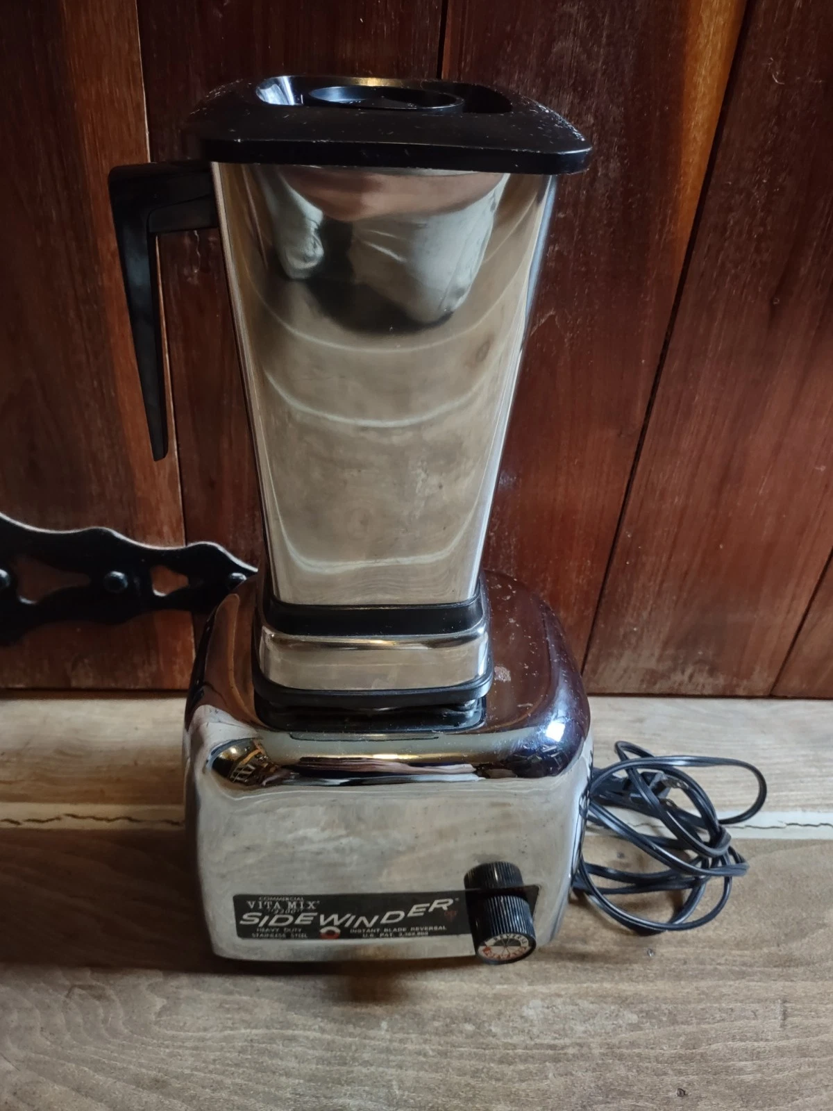 Vintage VitaMix 2200 Stainless Steel Sidewinder Blender Drink Mixer Commercial