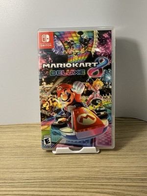 Mario Kart 8 -- Deluxe Edition (Nintendo Switch, 2017) [Physical]