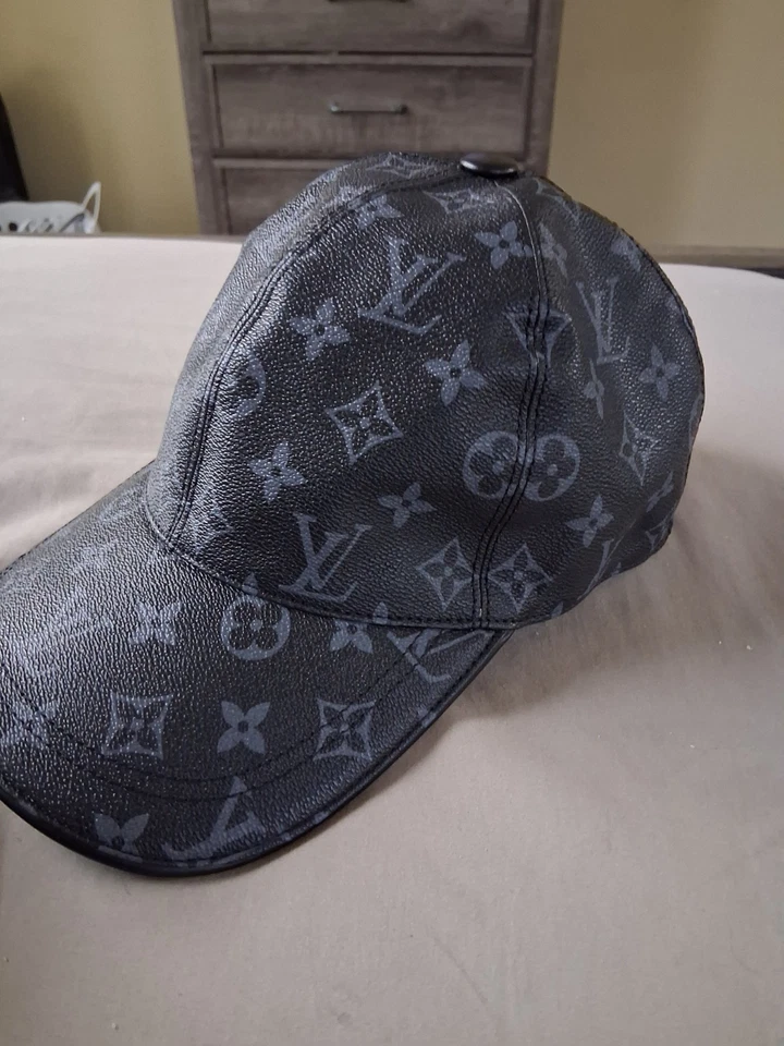 Louis Vuitton Hat - Image 2 of 4