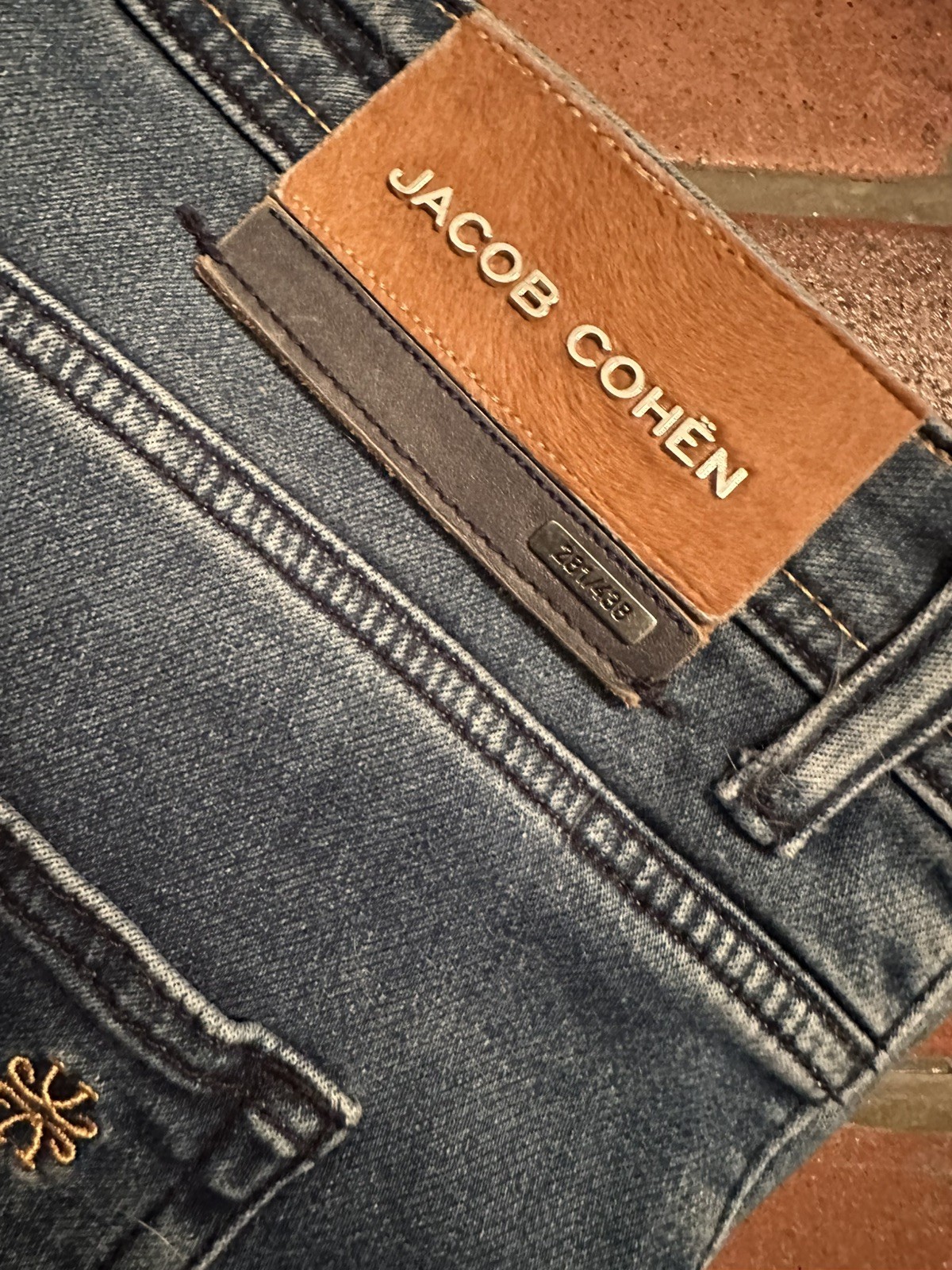 Jacob Cohen Limited Edition jeans 36 stretch, giro vita 97 cm. Vedi misure