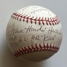 Multiple Autographes On ONL BB Howard, Moon , Newcombe, Podres Plus Two Others