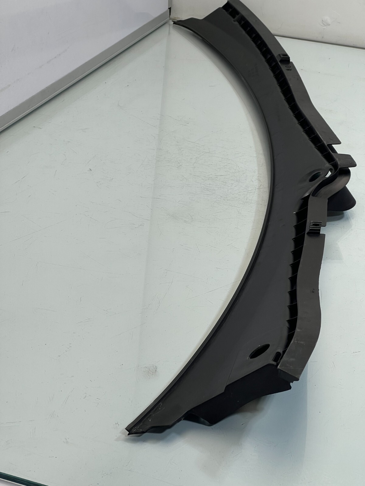 2009 2017 Audi Q5 Windshield Cowl Vent Panel OEM 8R1819403 eBay