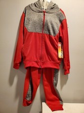 CD Athletics   Red  Gray 2pc Boys Sweatsuit Size 6