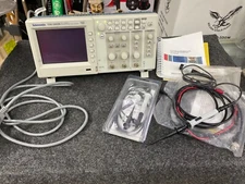 Tektronix TDS1002B 60MHz 2 Channel 1 GS/s Oscilloscope (Needs Calibrated)