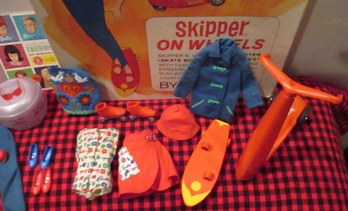 1965 SET REGALO MATTEL~GIAPPONE~*SKIPPER SU RUOTE*~1032~SET COMPLETO IN SCATOLA ORIGINALE~ - Foto 10 di 10
