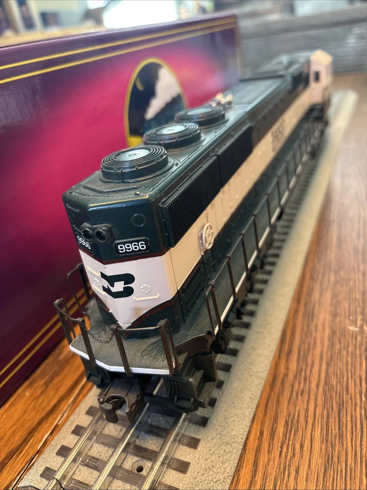 MTH O Scale BNSF EMD SD-70 MAC Diesel 20-2154-1 QSI Engine - Image 3 of 4