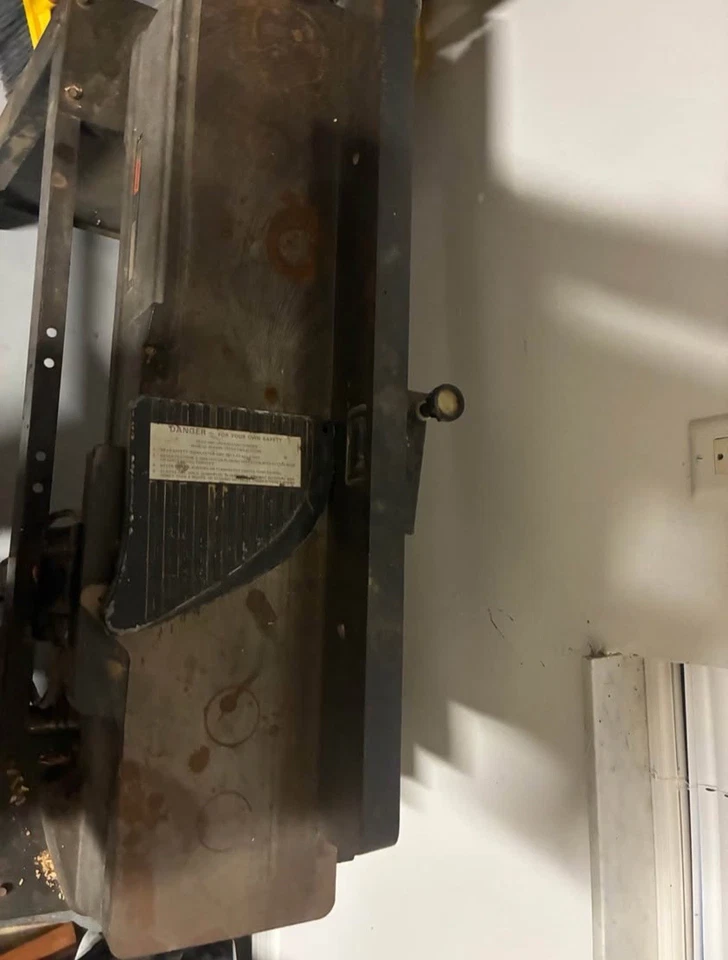 Sears Craftsman 6 1/8-in Jointer-Planer 113.206801 113.206931 w/ Legs and Motor - Image 2 of 3