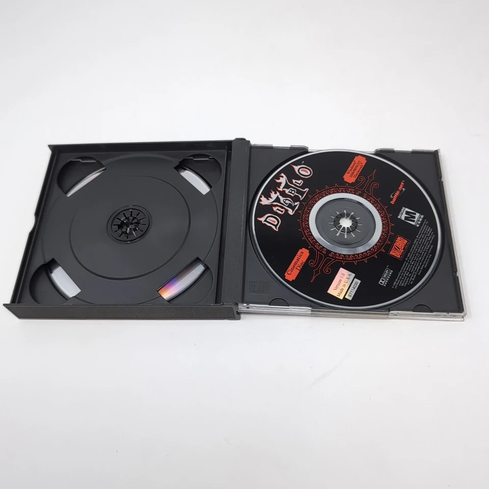 Diablo Game Lot: II 2 Jewel Case & III 3 Big Box (PC DVD-ROM) - Image 4 of 4