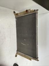 46745809 RADIATORE ACQUA FIAT STILO SW 1.9 85KW 5P D 5M (2004) RICAMBIO USATO