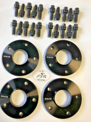 Porsche Spurverbreiterung 15mm + verlängerte O.E Schrauben 4er Set in schwarz 5x130 PSR9Line
