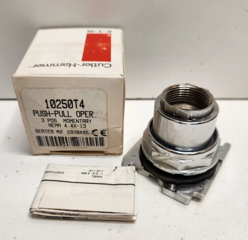 NEW IN BOX! EATON CUTLER-HAMMER 3-POSITION MOMENTARY PUSH-PULL OPPERATOR 10250T4