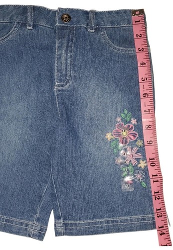 Arizona Med Wash Embroidered Floral Bermuda Shorts Girl's Size 4T - Picture 7 of 9