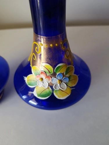 Cobalt Blue Glass Pair Of Vases Hand Painted Flowers Enamel & Gold Accents Japan - Picture 12 of 14