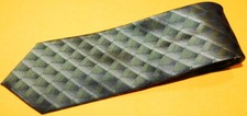 STAFFORD GREEN/OLIVE GREEN GEOMETRIC TIE - NWT - NECK TIES - DESIGNER TIES.
