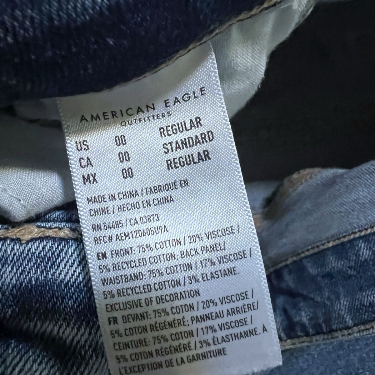 American Eagle Mom Jeans Women Size 00 Reg Blue Mid Rise Destroyed