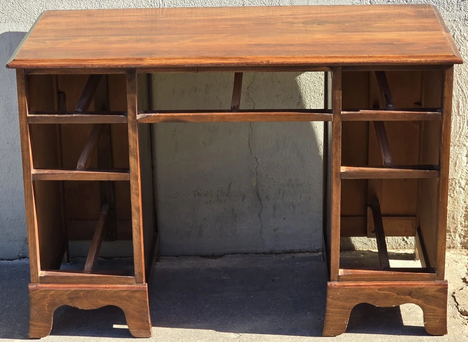 Early 1950s Vintage Maple Brown Wood Desk Antique with 7 Drawers MCM Nice!!! - Image 2 of 4