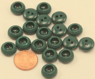Lot of 24 Small Thick Concave Dark Green Plastic Buttons 1/2'' 13mm  # 6641