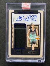 2025 Panini WNBA One and One Breanna Stewart Jersey 17/49 Auto #JA-BST Liberty