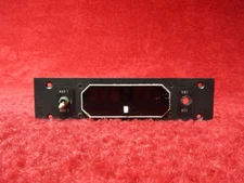 King Radio Corp KI-266 DME Indicator W/ Faceplate and Switches PN 066-3047-00