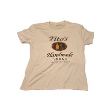 Camiseta grande para mujer Tito’s hecha a mano con estampado gráfico de vodka