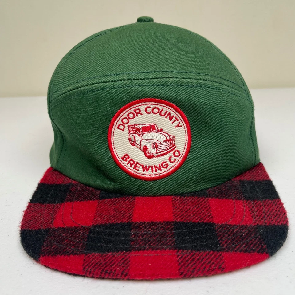Sombrero Door County Brewing Co. Buffalo Cuadros Verde Rojo Gorra Baileys Harbor Wisconsin Foto 2 de 4