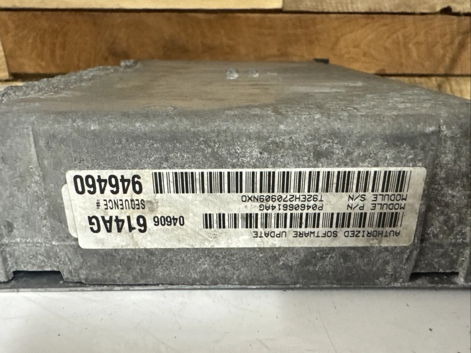 2000 Chrysler Concorde Engine Control Module ECM ECU 04745860 Foto 4 de 4