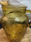 Vintage Anchor Hocking Picture Daisy Floral Pattern Textured Juice Water Pitcher