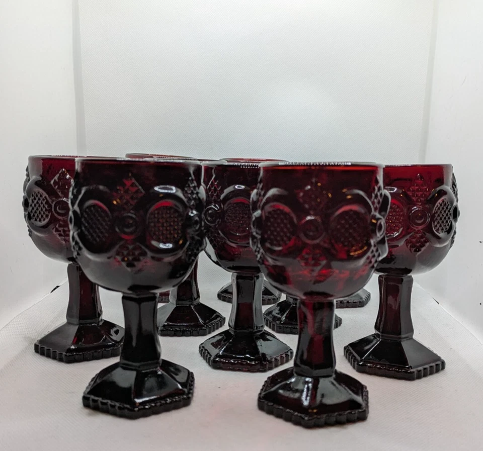 Juego de 10 copas de vino pequeñas de agua Avon Cape Cod 1876 rojo rubí de 4,5" Foto 2 de 4